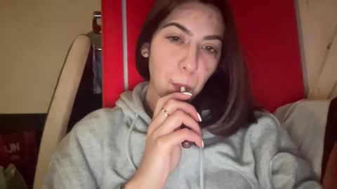 Sarrah online show from 03/04/25, 01:55