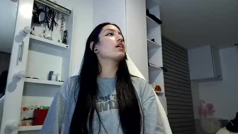 Snapshot of sasha_baby69 chatting on 03/10/25, 03:12 yesica online show from 03/10/25, 03:12