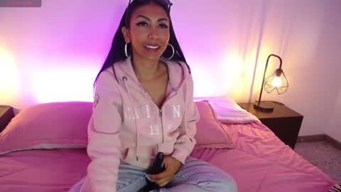 Sasha Brattz online show from 12/03/24, 07:43