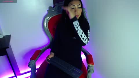Sasha Brattz online show from 12/14/24, 09:56