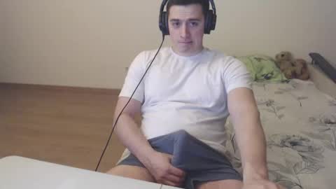 sasha_calvin online show from 11/28/25, 02:14