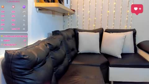 Snapshot of sasha_cum1 chatting on 02/12/26, 02:45 SASHA online show from 02/12/26, 02:45