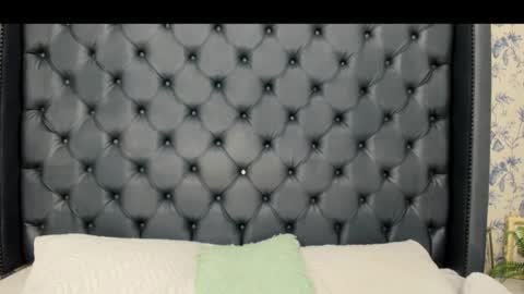 sasha_grey02 online show from 02/15/26, 07:51