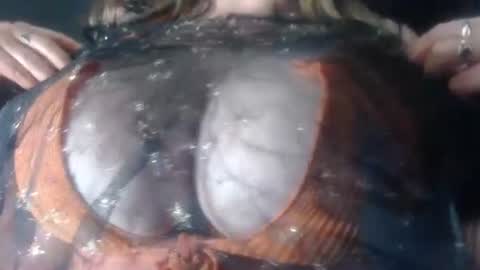 sasha online show from 10/19/25, 11:22