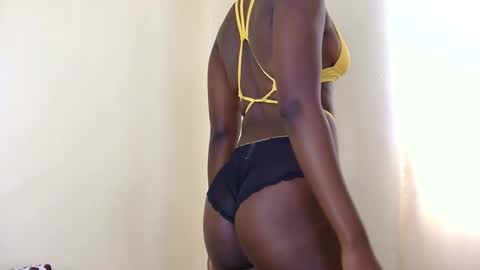 Snapshot of sasha_novah chatting on 05/29/26, 11:41 Sasha online show from 05/29/26, 11:41