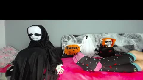 sasha start online show from 10/03/25, 01:35