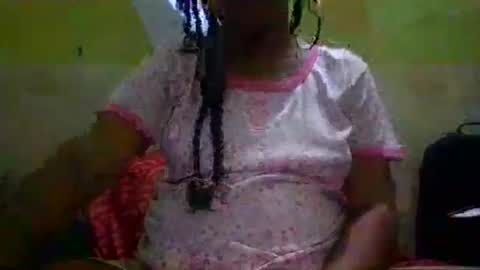 sasha_unlimtd online show from 04/29/26, 10:19