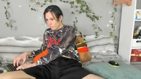 Snapshot of sasha_vesmus chatting on 05/08/26, 06:52 Sasha Vesmus online show from 05/08/26, 06:52