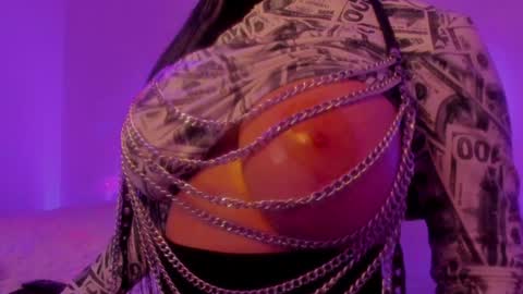   Sasha   online show from 12/17/24, 10:12