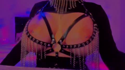   Sasha   online show from 02/02/25, 05:42