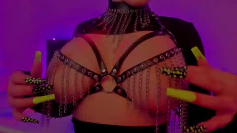   Sasha   online show from 03/08/25, 07:27