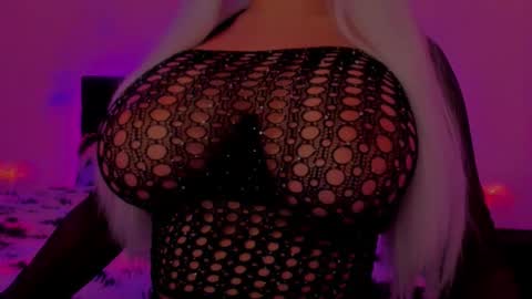   Sasha   online show from 10/02/25, 03:35