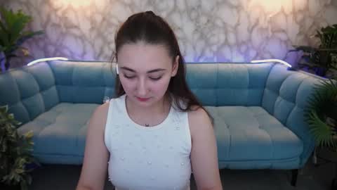 Sasha online show from 11/20/25, 08:08