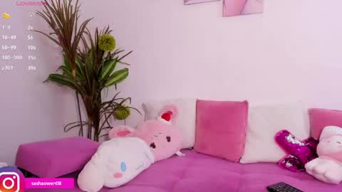Snapshot of sashaowenn chatting on 05/31/26, 06:09 Saray online show from 05/31/26, 06:09