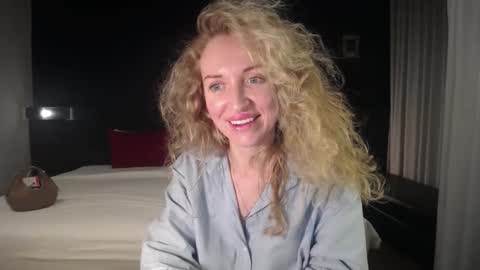 Sasha online show from 02/19/26, 01:51