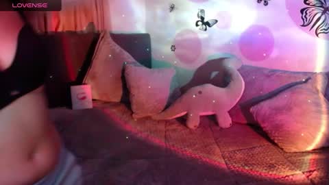 Snapshot of sashaweb chatting on 02/01/25, 06:54 Sasha Independent model online show from 02/01/25, 06:54