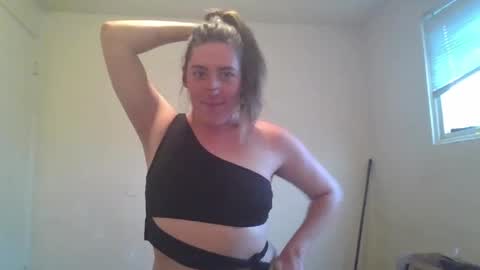 Snapshot of sashax94nmore chatting on 04/20/26, 02:14 sashax94nmore online show from 04/20/26, 02:14