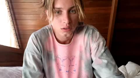 Sasha --  online show from 05/07/26, 01:33