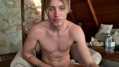 Sasha --  online show from 05/09/26, 02:39