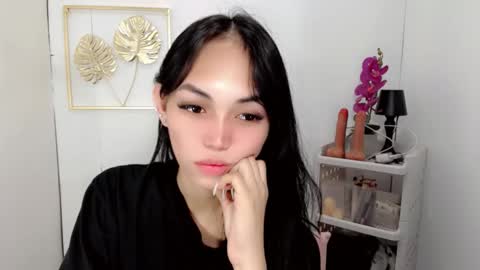 Sashi online show from 09/26/25, 06:56