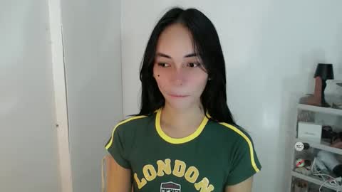 Sashi online show from 02/17/26, 03:29