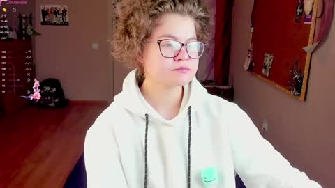 .Alexandra online show from 12/18/24, 06:35