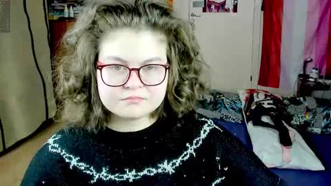 .Alexandra online show from 10/31/25, 10:27