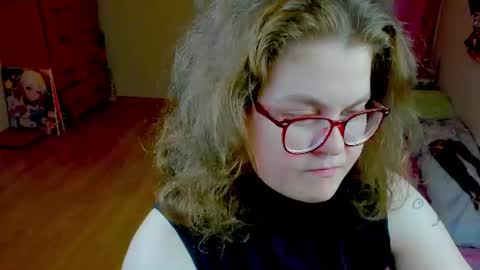 .Alexandra online show from 06/18/26, 08:46