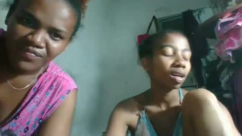 sasivia08 online show from 02/17/26, 05:52