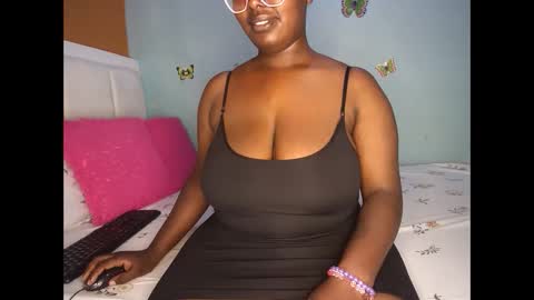 Snapshot of sassy100936 chatting on 02/20/26, 05:26 Spicyd online show from 02/20/26, 05:26