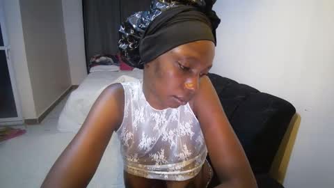 sassy_angel1 online show from 02/06/26, 02:16