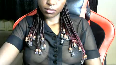 Snapshot of sassy_lyne chatting on 07/08/26, 07:13 sassy_lyne online show from 07/08/26, 07:13