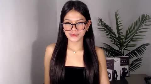 sassy_monie online show from 01/22/25, 02:37