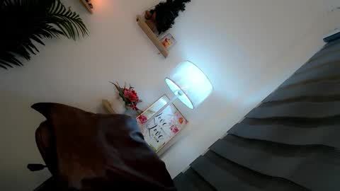 sassy_stella online show from 11/08/25, 06:29