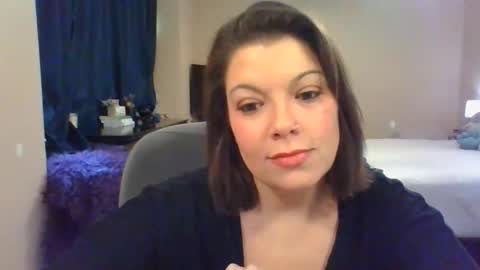 sassyavarose online show from 11/22/25, 07:57