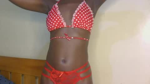 Snapshot of sassyleila chatting on 07/30/26, 11:59 sexxy one online show from 07/30/26, 11:59