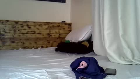 sassy online show from 11/01/25, 10:17