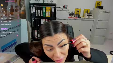 sassytiff online show from 02/27/25, 01:38