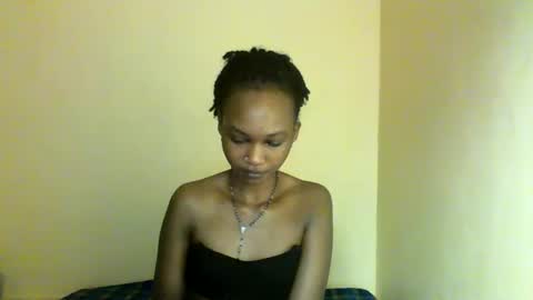 Snapshot of sasy_tina chatting on 02/10/26, 01:04 Tina online show from 02/10/26, 01:04