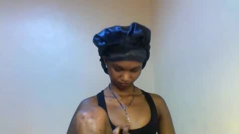 Snapshot of sasy_tina chatting on 02/12/26, 09:10 Tina online show from 02/12/26, 09:10