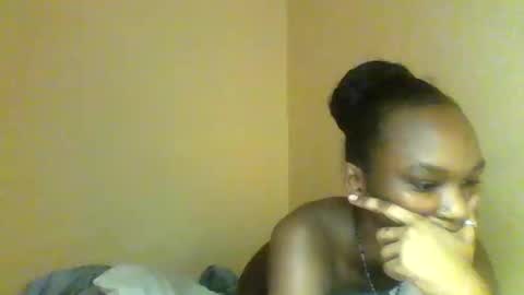 Snapshot of sasy_tina chatting on 02/26/26, 10:25 Tina online show from 02/26/26, 10:25