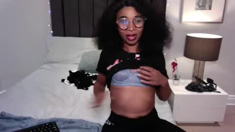 sasyylissaa online show from 04/23/26, 07:05