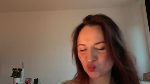 Lori online show from 05/20/26, 06:14