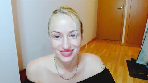 Satinqueen90 online show from 10/19/25, 06:03