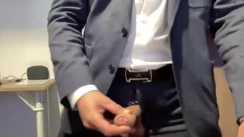 Snapshot of satur850 chatting on 03/01/25, 11:47 satur850 online show from 03/01/25, 11:47