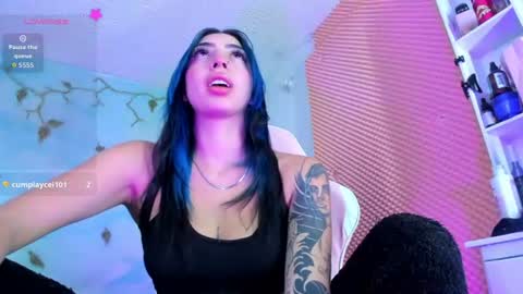 Saturnooo online show from 06/19/26, 05:34