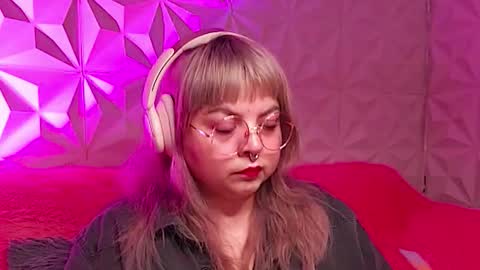 Gina George online show from 11/27/25, 11:51