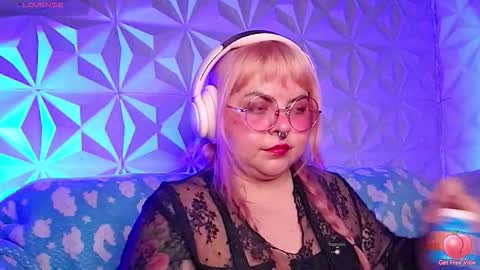 Gina George online show from 03/27/26, 01:22