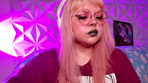 Snapshot of satyn_doll chatting on 04/26/26, 10:18 Gina George online show from 04/26/26, 10:18