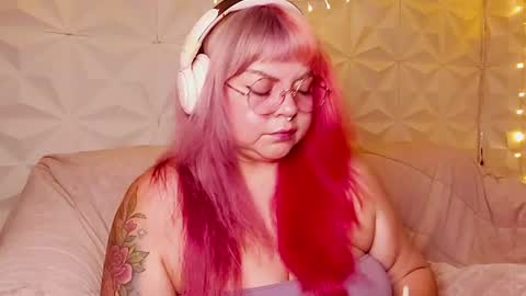 Gina George online show from 07/22/26, 11:40